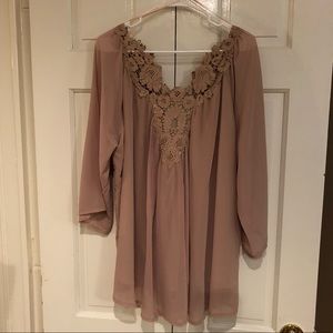 Women’s tan lace embellished blouse 2X